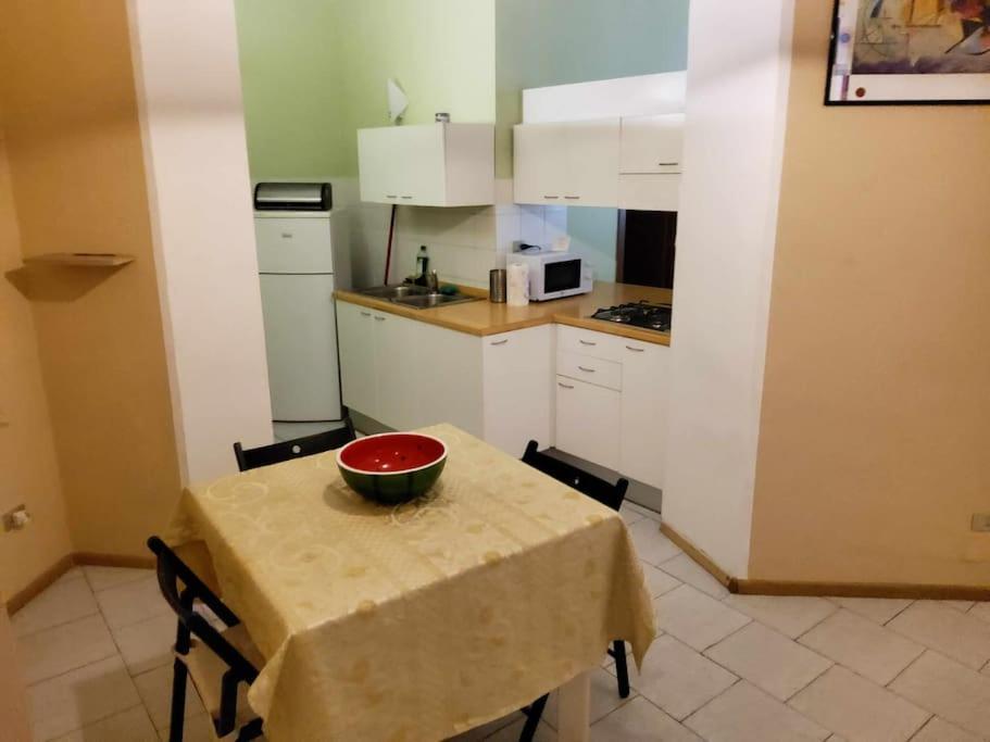 Antica Casa Odone Apartment Asti Luaran gambar